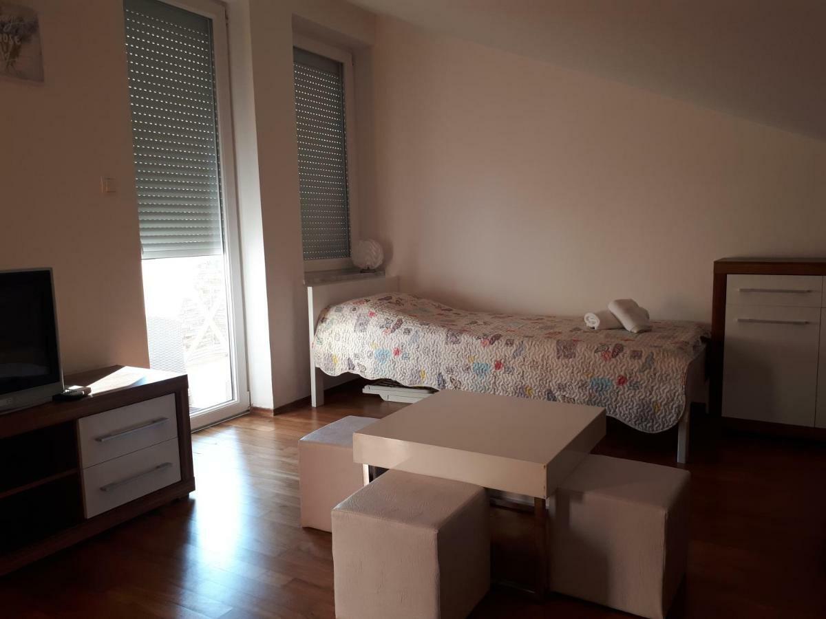 Apartamento Ruzmarinka 4* Baška Exterior foto